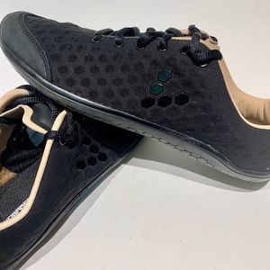 VIVOBAREFOOT STEALTH Minimalist Running Shoes